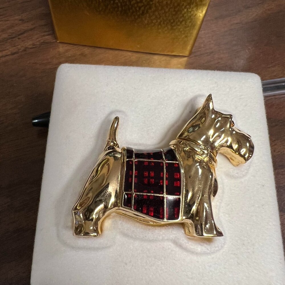 Estee Lauder Scottish Dog